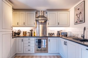 Photo 13- click for photo gallery